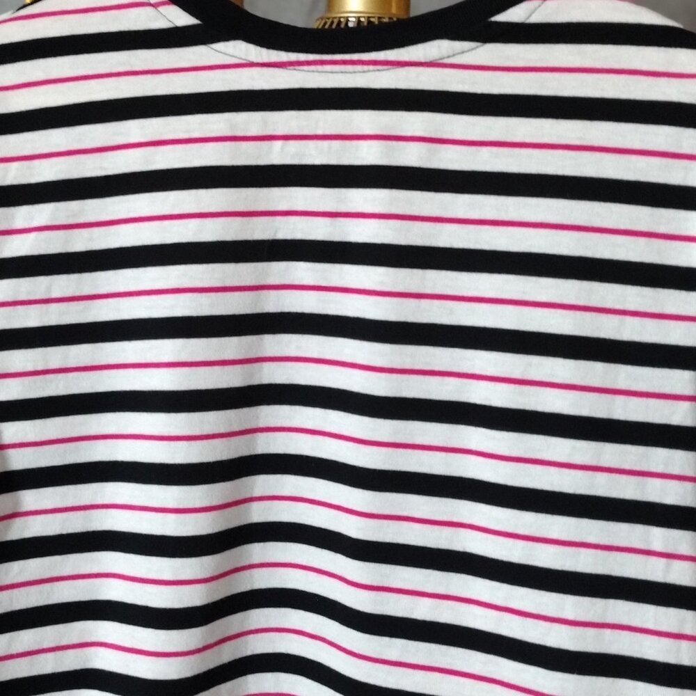 Pochacco by Sanrio Cropped T-Shirt – Women’s XL – Black/White/Pink Graphic - Picture 7 of 9